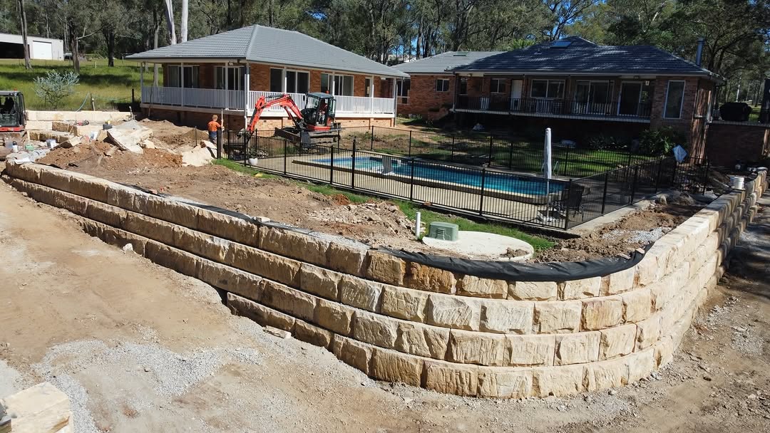 Sandstone retaining wall